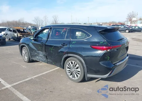 2021 Toyota Highlander Platinum z USA, uszkodzony, nr VIN 5TDFZRBHXMS070857